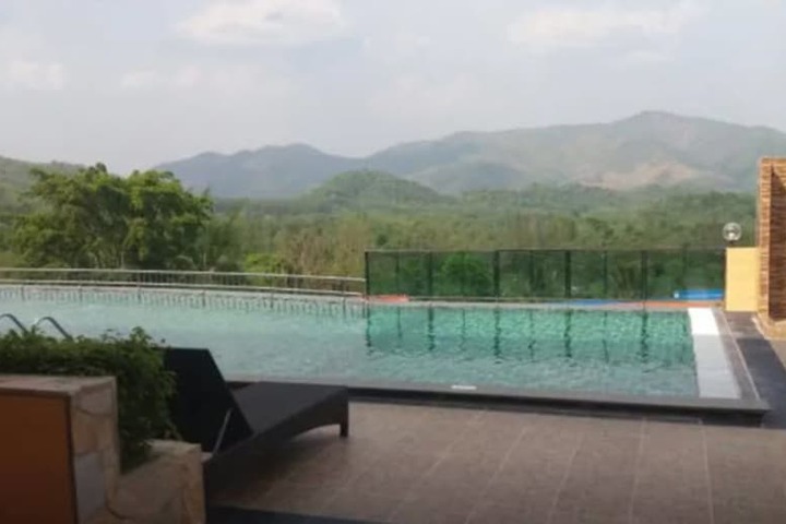 Pool 12 of 19