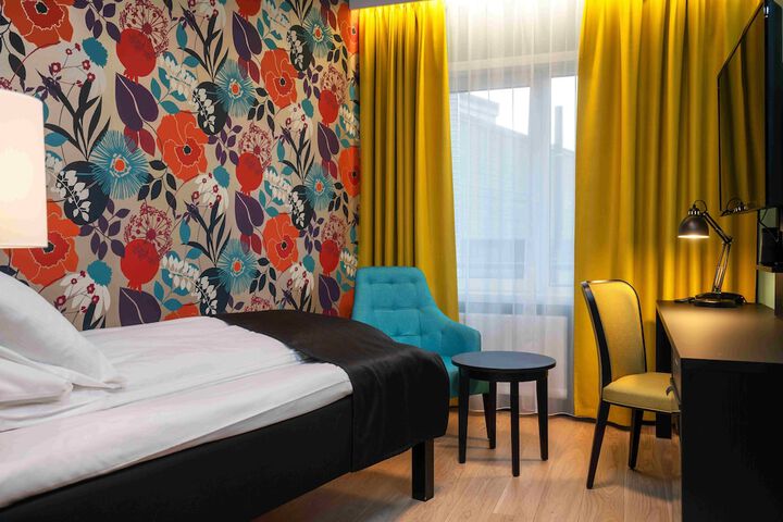 Room 20 of 80