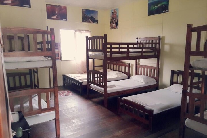 Room 14 of 34