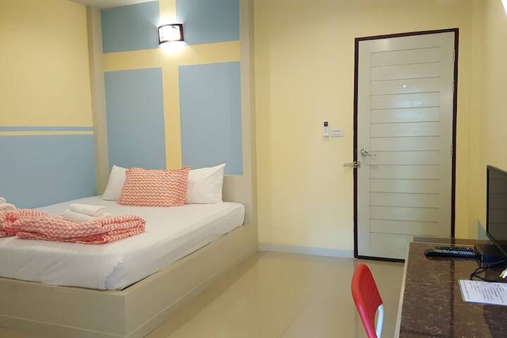 Room 18 of 92