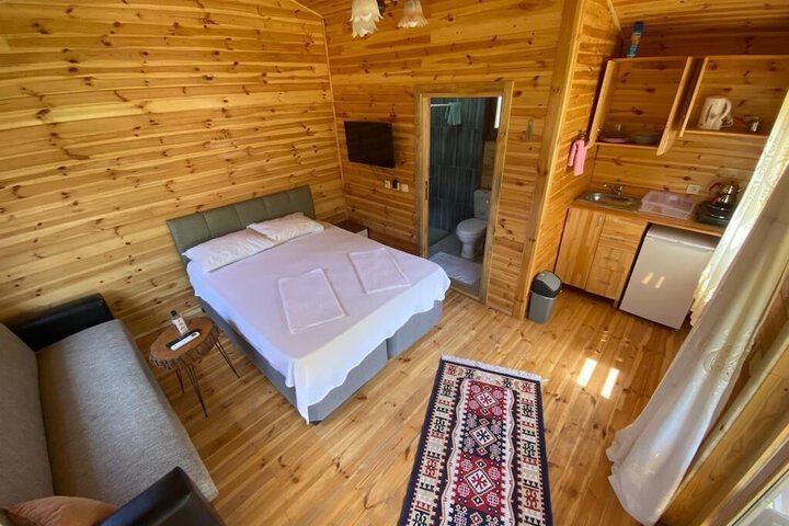 Room 48 of 84
