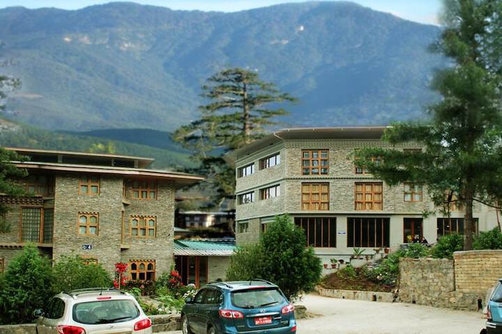 Hotel 1 of 3