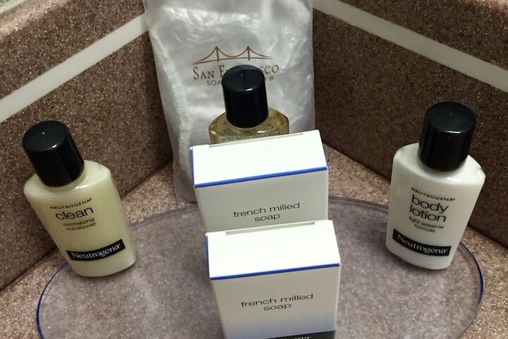Bathroom amenities