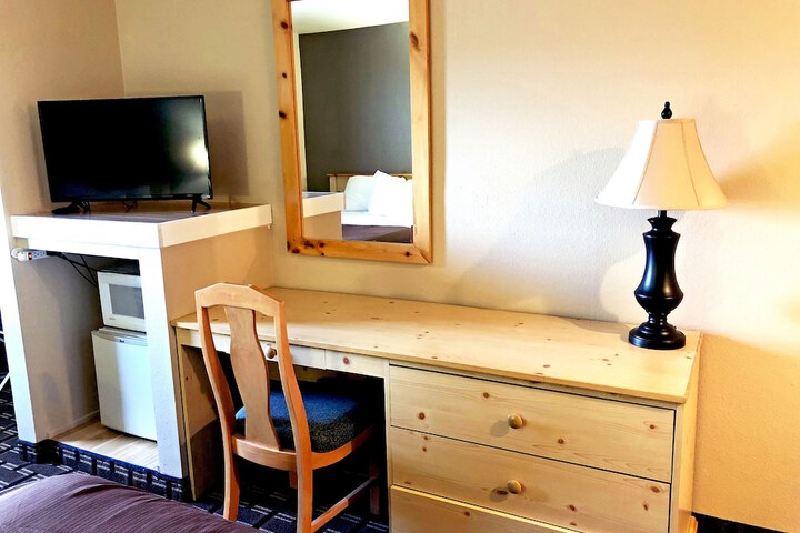 In-room business center