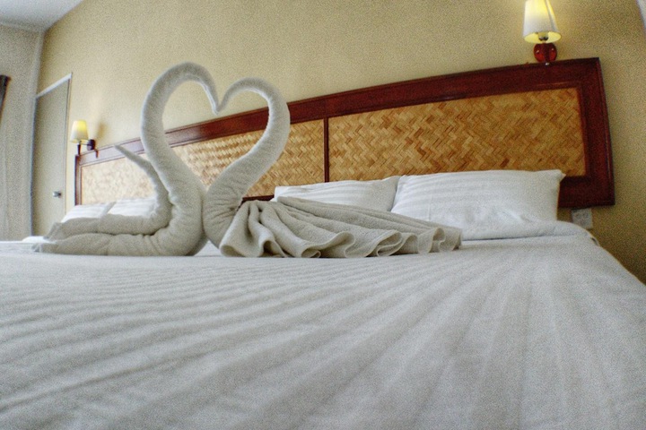 Room 13 of 66