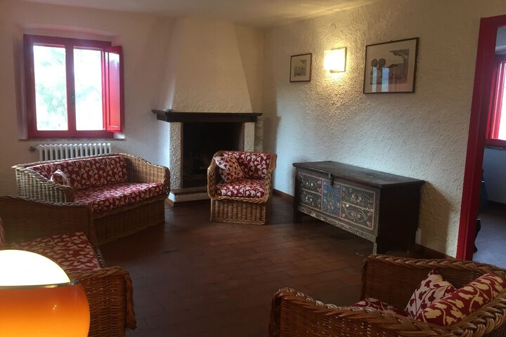 Room 33 of 45