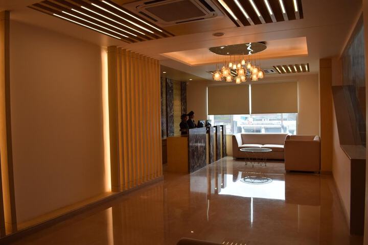 Hotel Interior 4 of 52