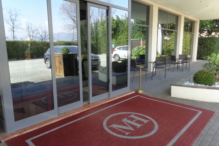 Hotel 2 of 21
