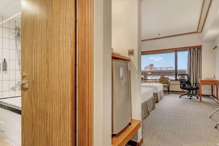 Room 41 of 149