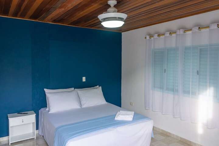 Room 9 of 69