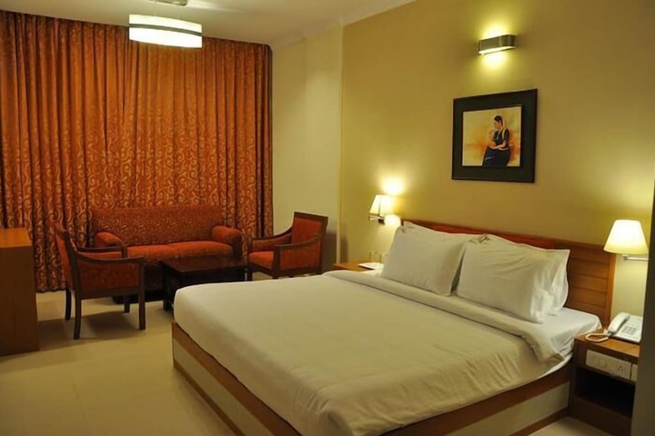 Room 6 of 20