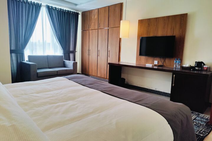 Room 12 of 55