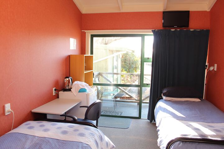 Room 10 of 89