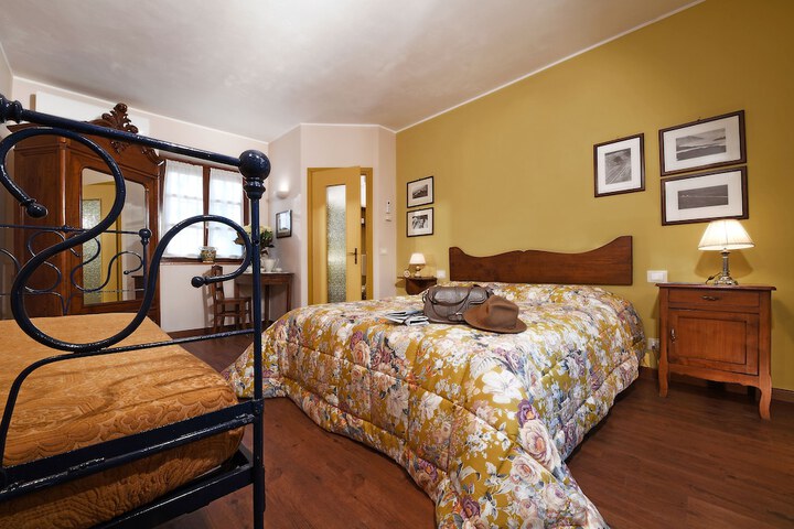 Room 12 of 57