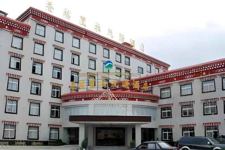 Shangri-La Original Density Hotel