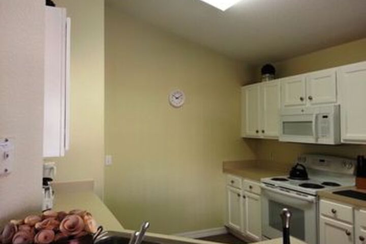 Room 185 of 268
