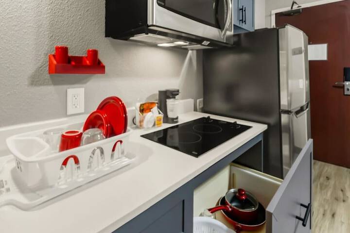Private kitchenette