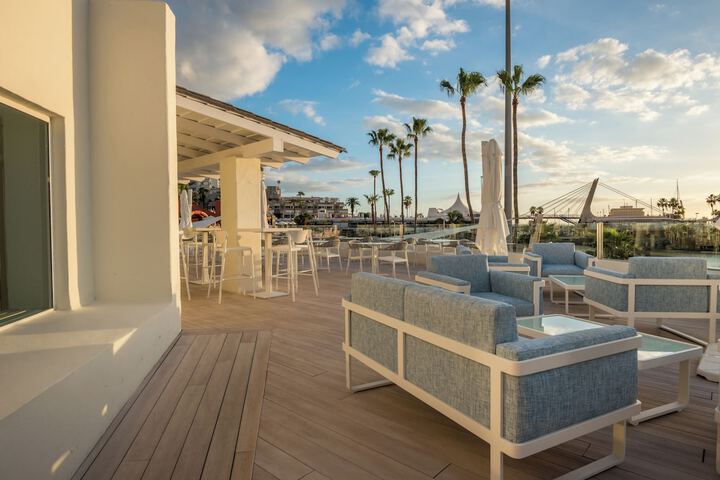 Terrace/Patio 17 of 32