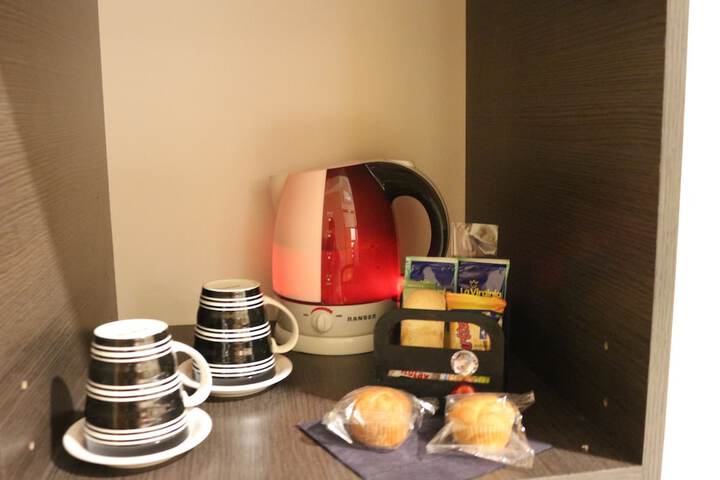 Breakfast/Coffee Service 27 of 45