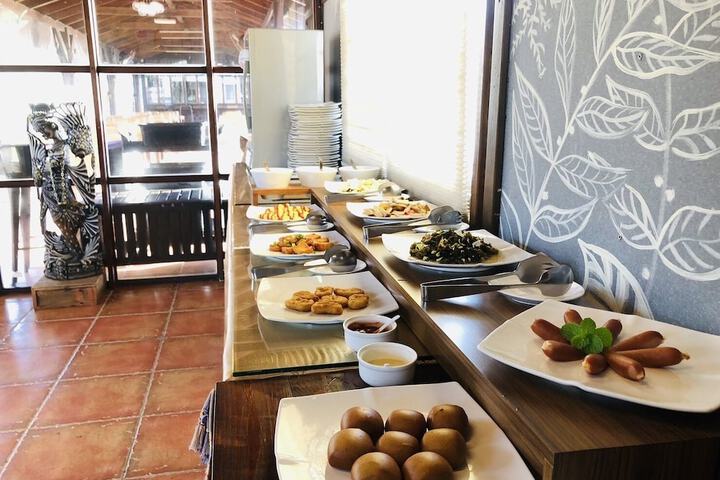 Breakfast/Coffee Service 46 of 91