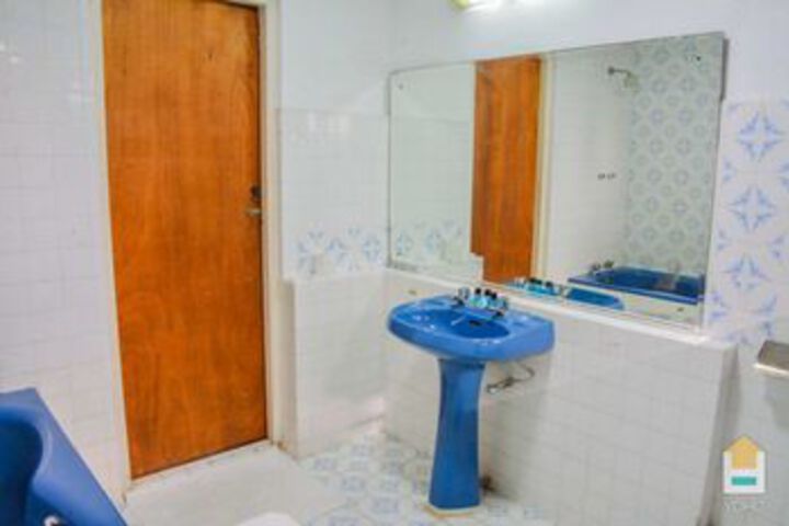Room 3 of 26