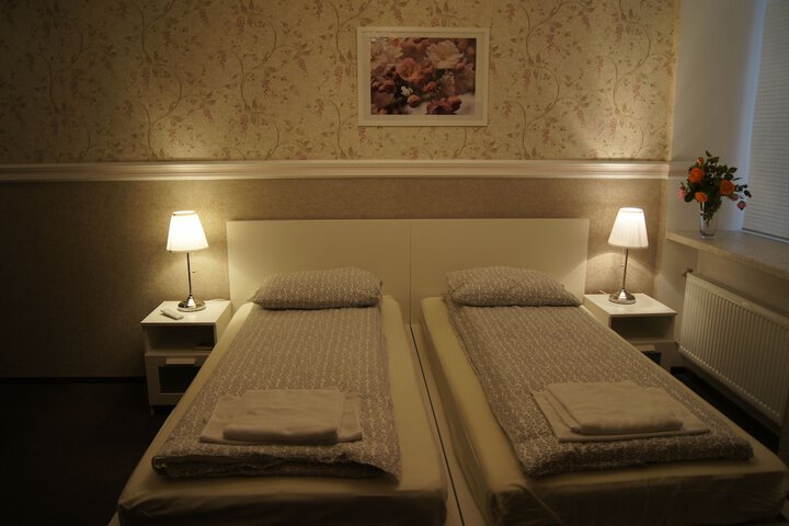 Room 6 of 58