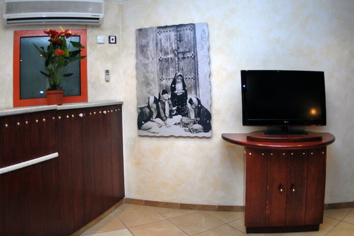 Room 36 of 84
