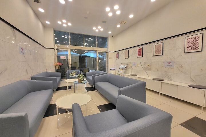 Hotel Lobby