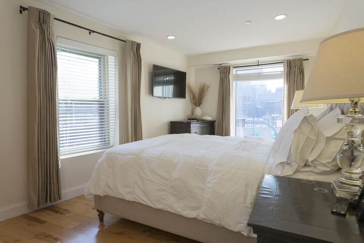 Room 10 of 31