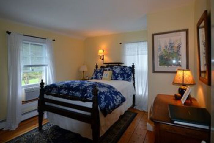 Room 21 of 33