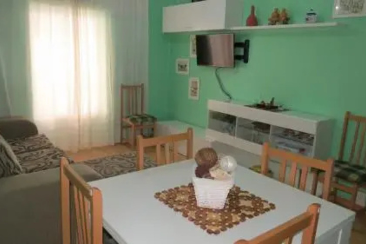 Room 6 of 6