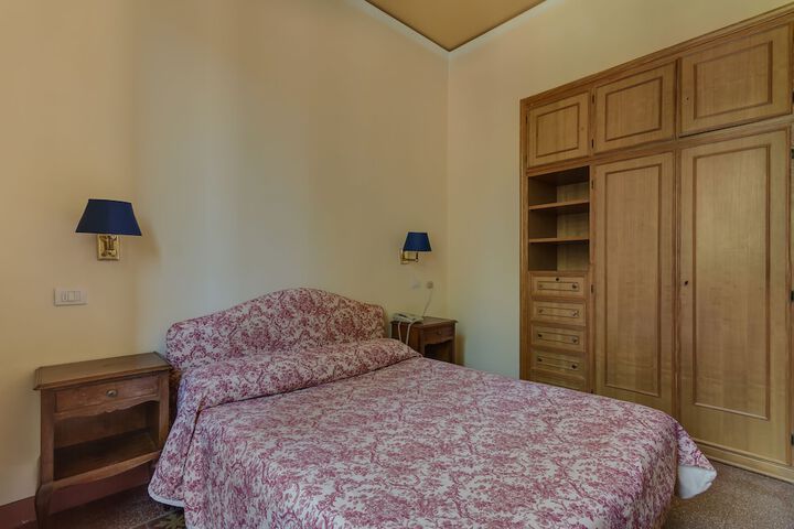 Room 7 of 47
