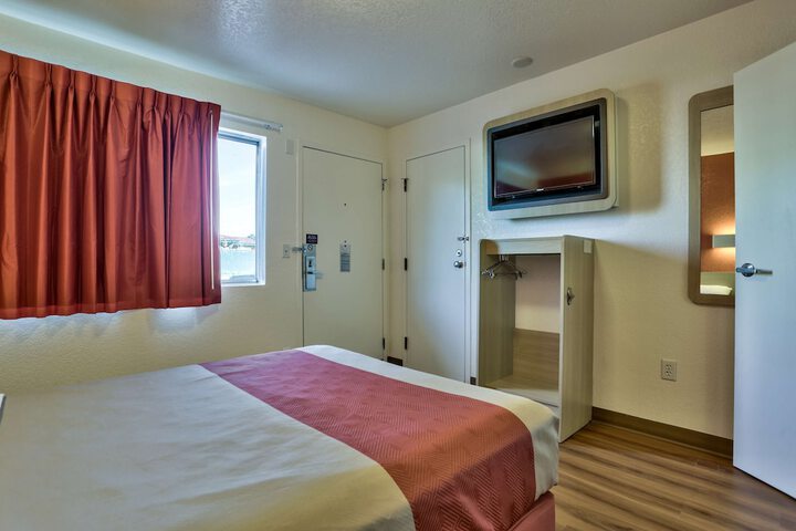 Room 15 of 45