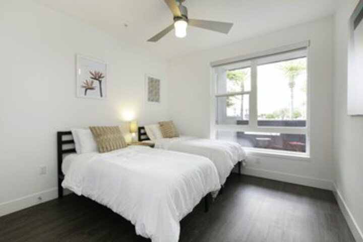 Room 153 of 188