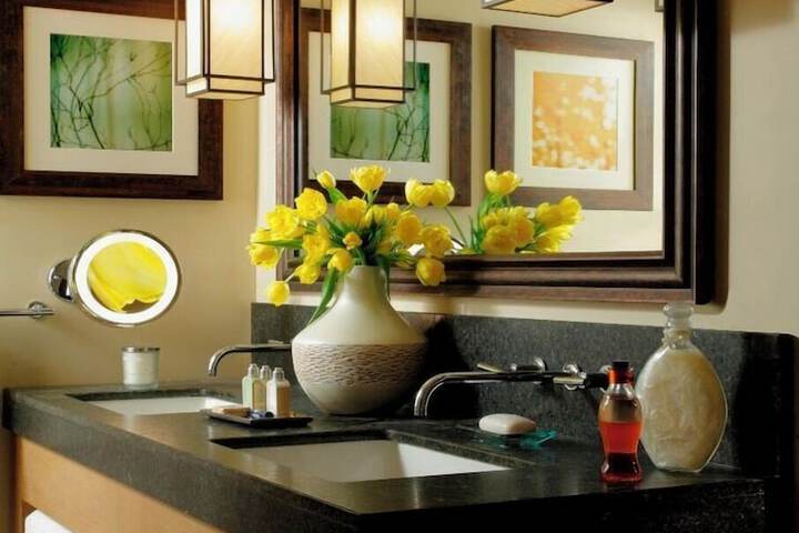 Bathroom amenities