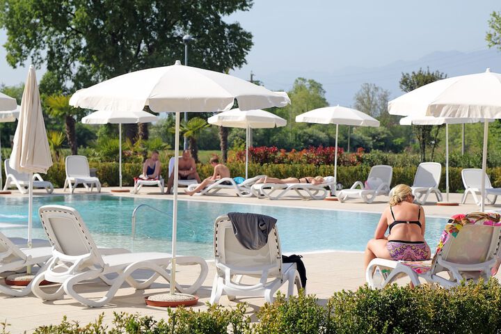 Pool Hotel