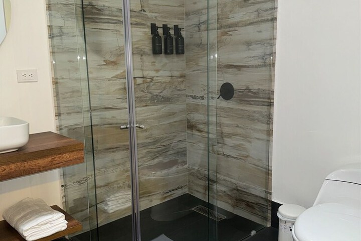 Room 21 of 29