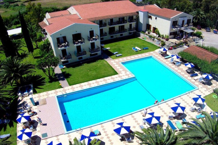 Hotel 83 of 83