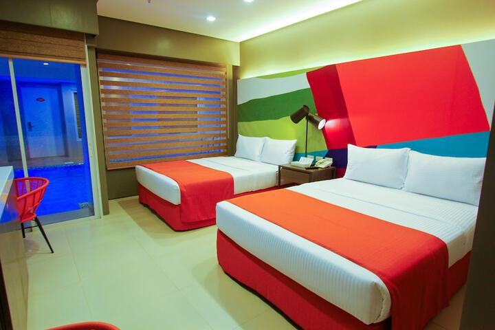 Room 15 of 61