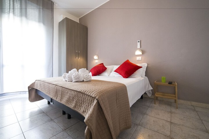 Room 5 of 39