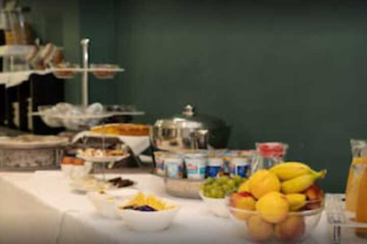 Breakfast/Coffee Service 14 of 23