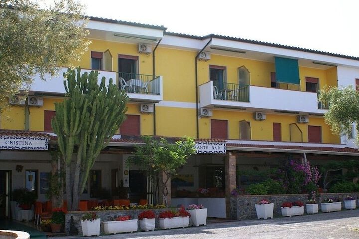 Hotel 24 of 31