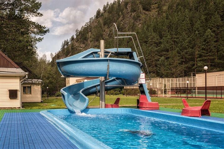 Pool 35 of 57