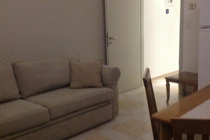 Room 27 of 60