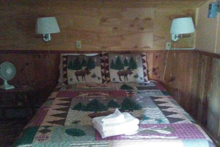 Room 20 of 34