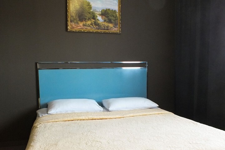 Room 6 of 62