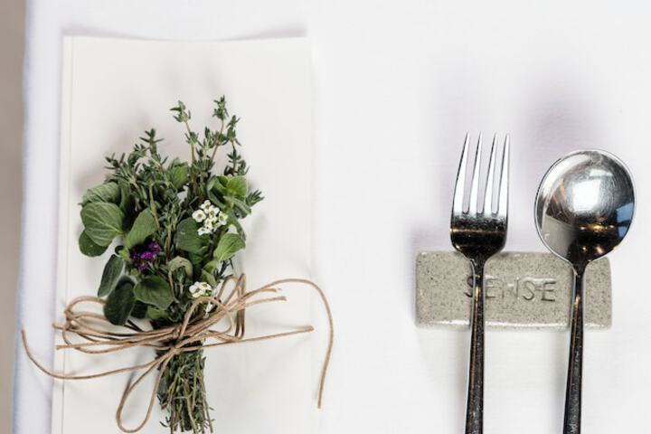 Dining 57 of 84