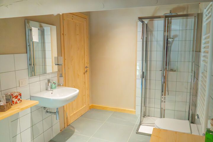 Room 8 of 23