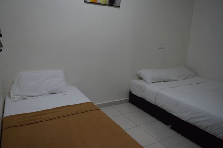 Room 2 of 26
