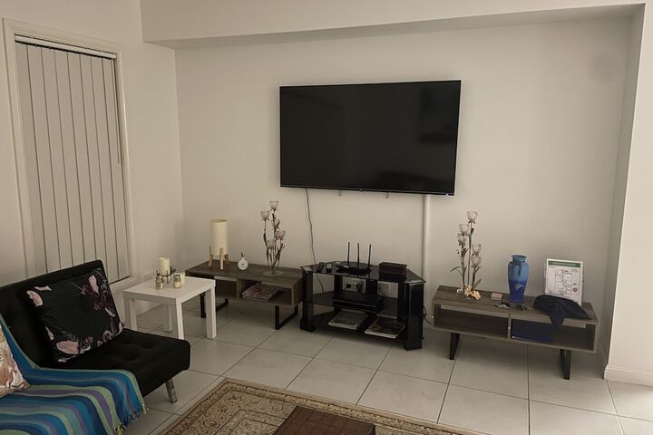 Room 17 of 23